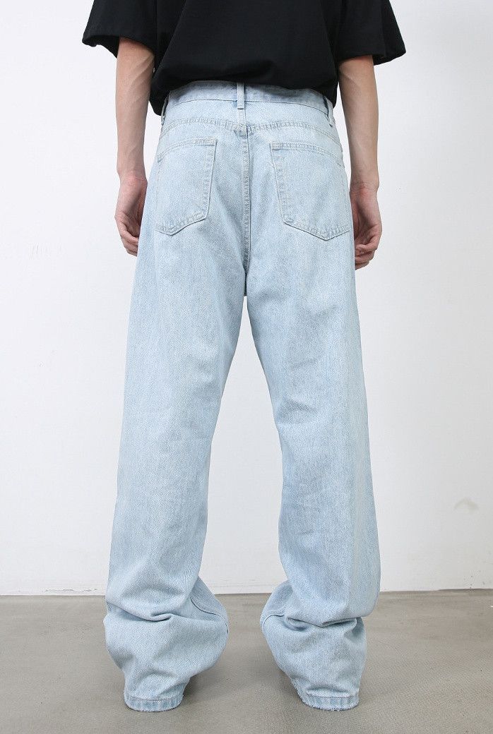 Japanese Brand × Jean Men's loose retro light blue straight jeans Size US 32 / EU 48 - 6 Thumbnail