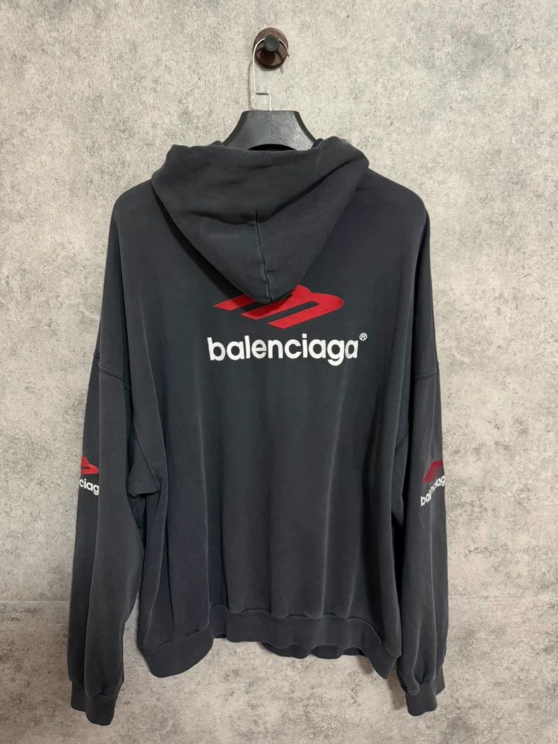 Balenciaga Balenciaga Black Red 3 Bsports Old Hooded Sweater Size US XL / EU 56 / 4 - 5 Thumbnail