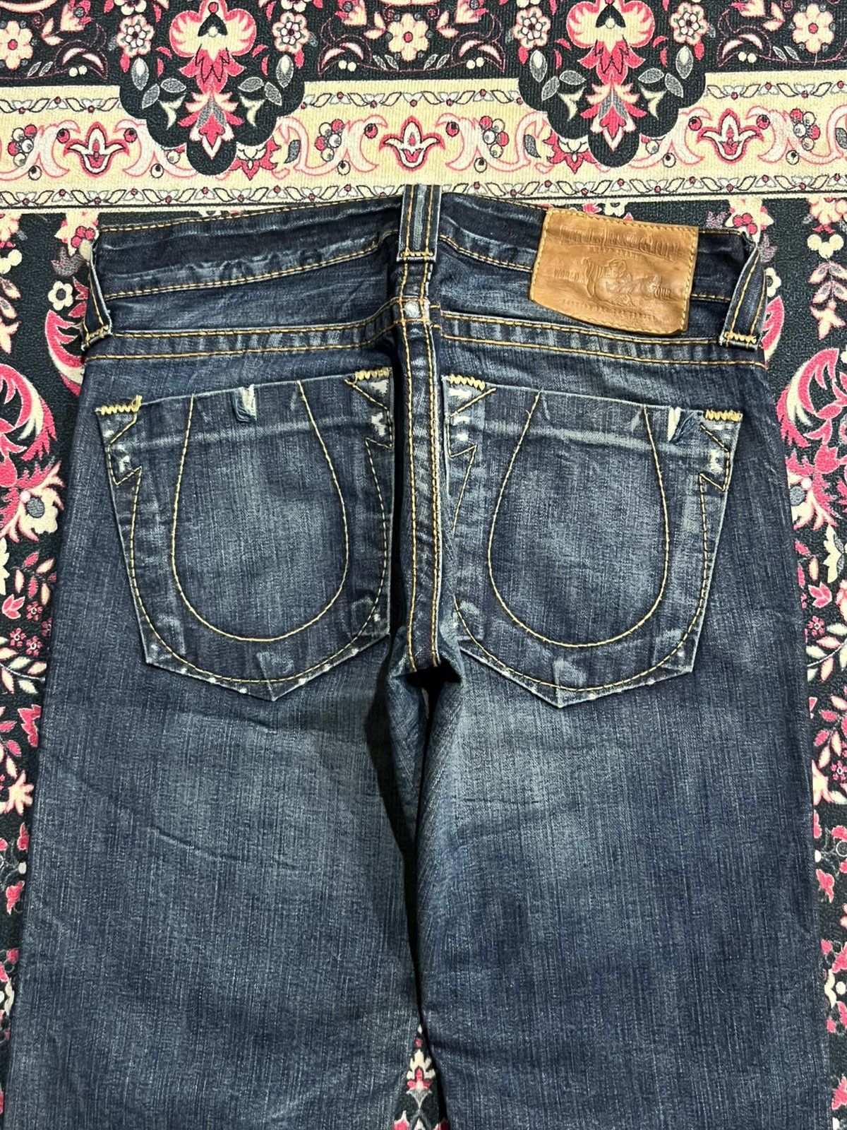 True Religion Vintage True Religion Dark Blue Distress Heavy Whisker Jeans Size US 30 / EU 46 - 7 Thumbnail