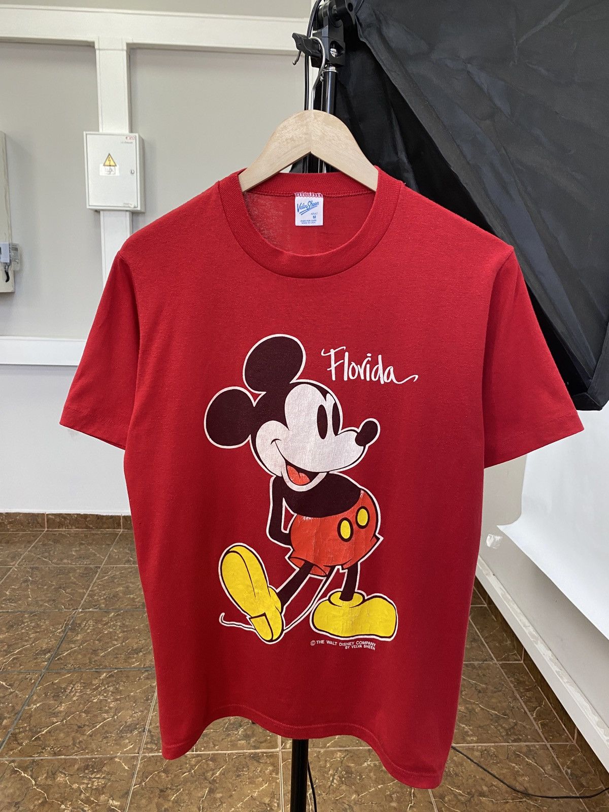 Mickey Mouse 🇺🇸 Vintage 80s Mickey Mouse made in USA Rare Retro Y2K Size US M / EU 48-50 / 2 - 1 Thumbnail