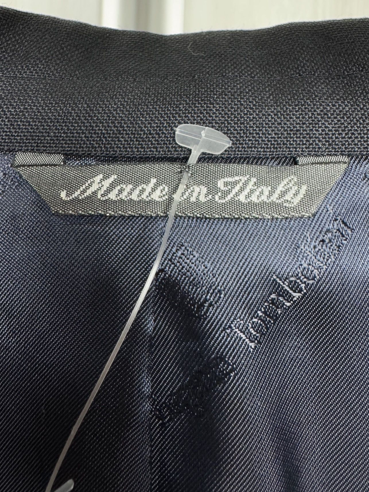 Tombolini Eugenio Tombolini vintage navy blue metal buttons sport coat Size 42R - 9 Thumbnail