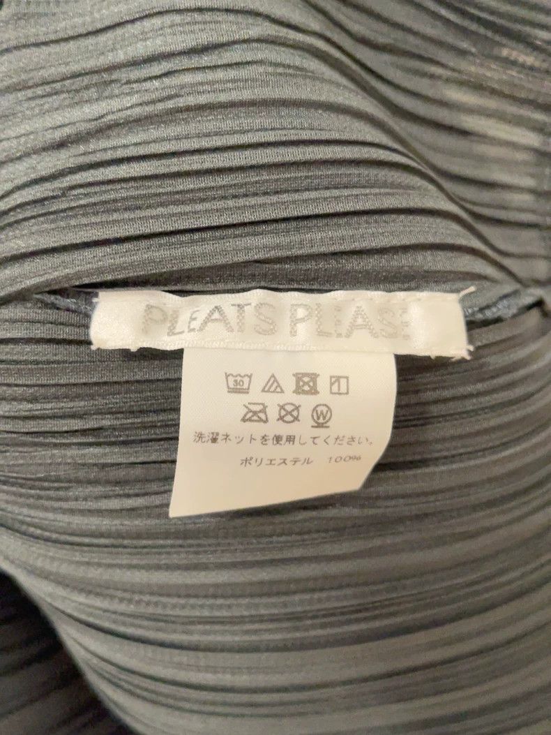 Issey Miyake Issey Miyake size:3 Grey pleated Chinese-style coat Size S / US 4 / IT 40 - 2 Thumbnail
