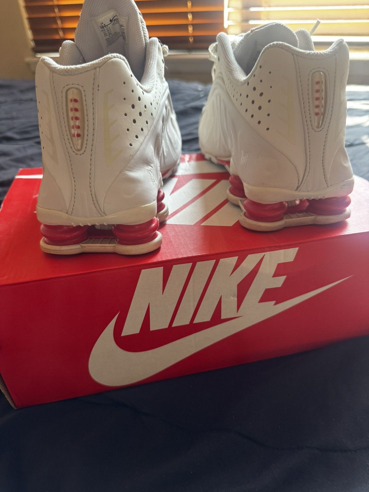 Nike Nike Shox R4 Neymar Jr Size US 10.5 / EU 43-44 - 4 Thumbnail