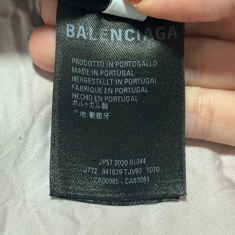 Balenciaga Balenciaga Letter print hooded pullover long sleeve sweatsh Size US XS / EU 42 / 0 - 2 Thumbnail