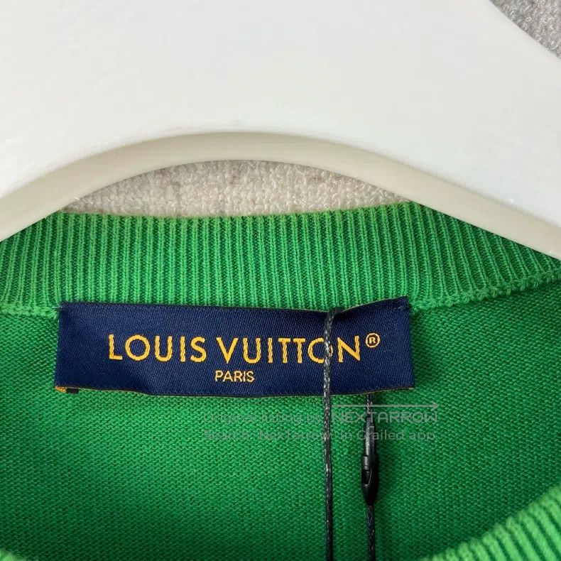Louis Vuitton Louis Vuitton Green cuff embossed full logo short sleeve Size US S / EU 44-46 / 1 - 3 Thumbnail