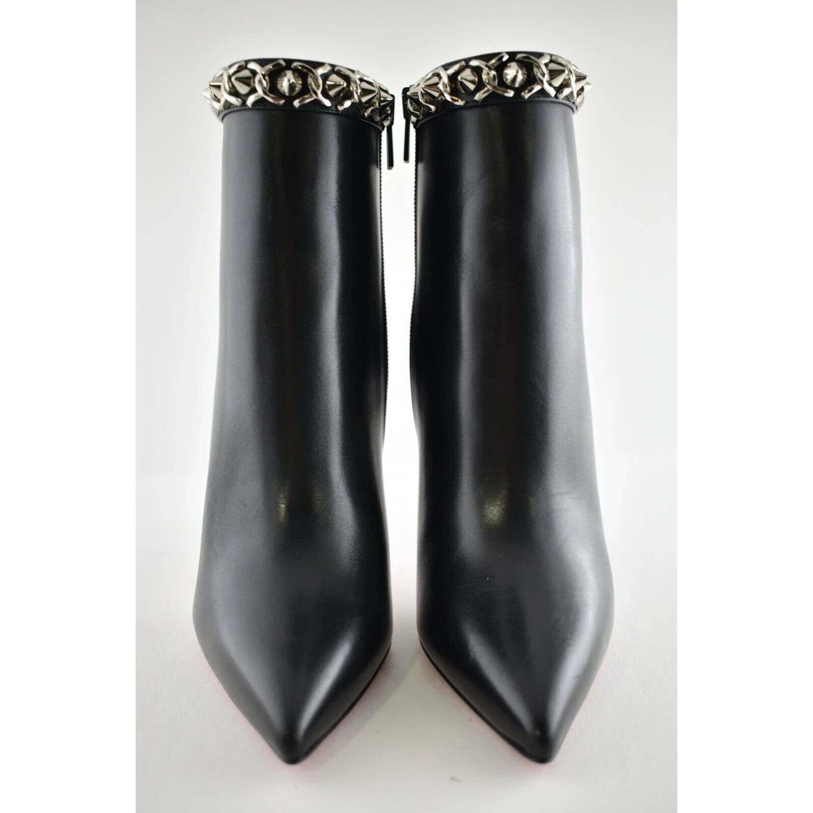Christian Louboutin Christian Louboutin Booty Chain 100 Black Calf Leather Ankle Size US 7.5 / IT 37.5 - 5 Thumbnail