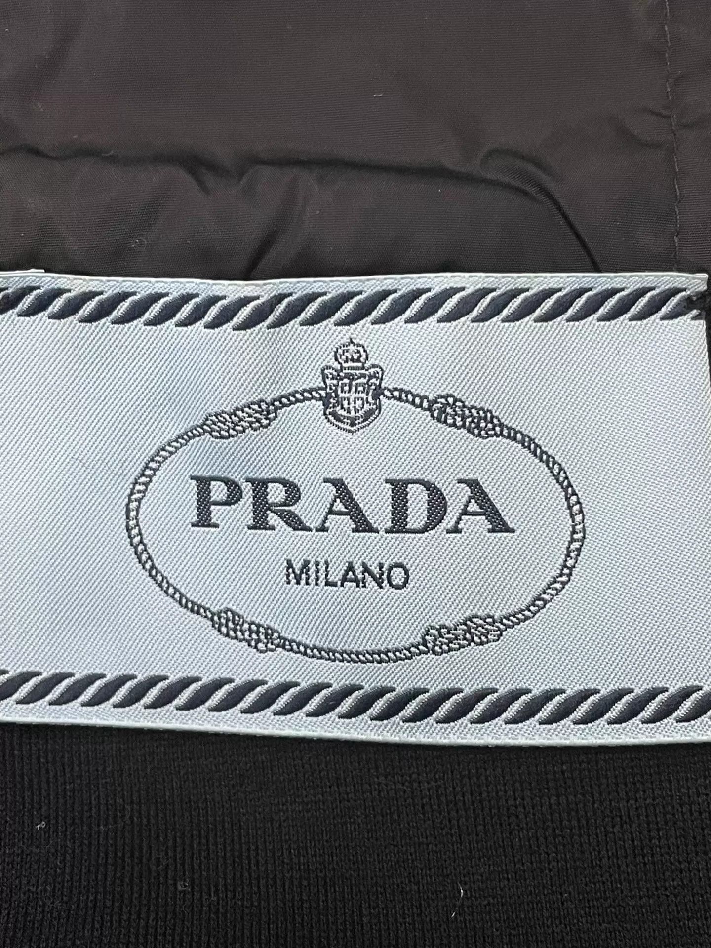 Prada Prada Black Triangle Logo Colorblock Hooded Jacket XS Size XS / US 0-2 / IT 36-38 - 4 Thumbnail