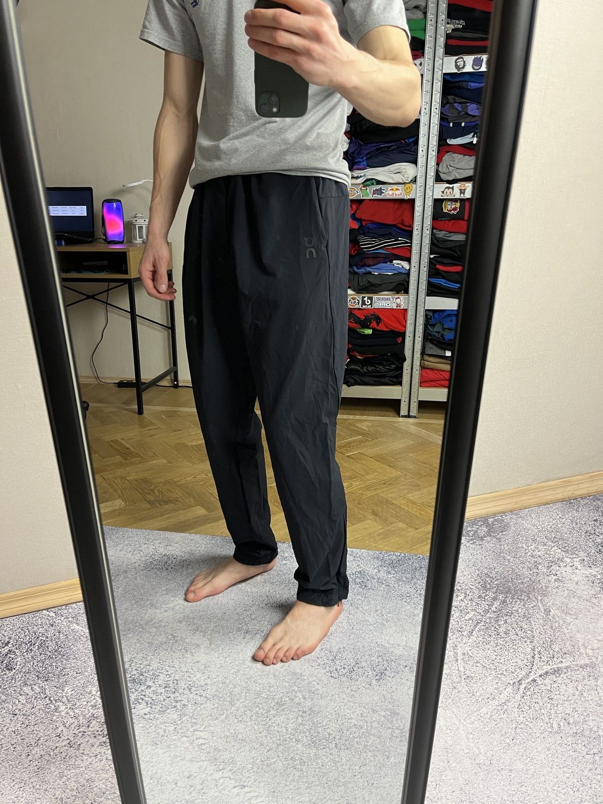 Other Run On Clouds Nylon Baggy Active Track Pants Joggers Outdoor Size US 34 / EU 50 - 2 Thumbnail