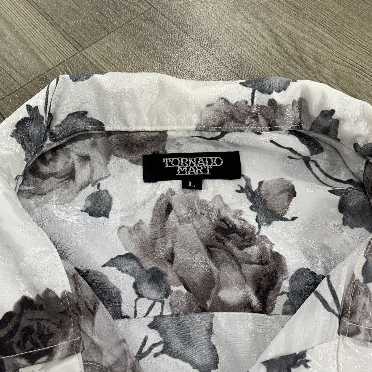If Six Was Nine × Japanese Brand × Tornado Mart Tornado Mart Paisley Flower Shirt Size US L / EU 52-54 / 3 - 5 Thumbnail