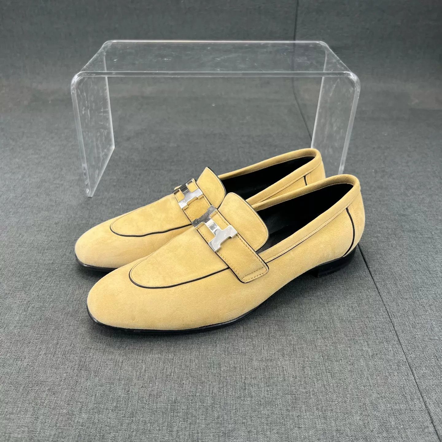 Hermes Hermès H Buckle Khaki Suede Loafer 38 Original Box Size US 7.5 / IT 37.5 - 1 Thumbnail
