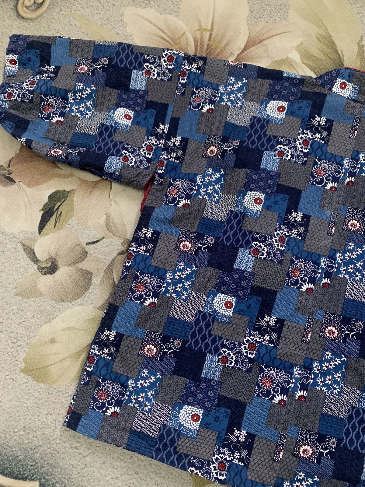 Art Comes First SAMUE JAPANESE TRADITIONAL COZY ART KIMONO Size US L / EU 52-54 / 3 - 6 Thumbnail