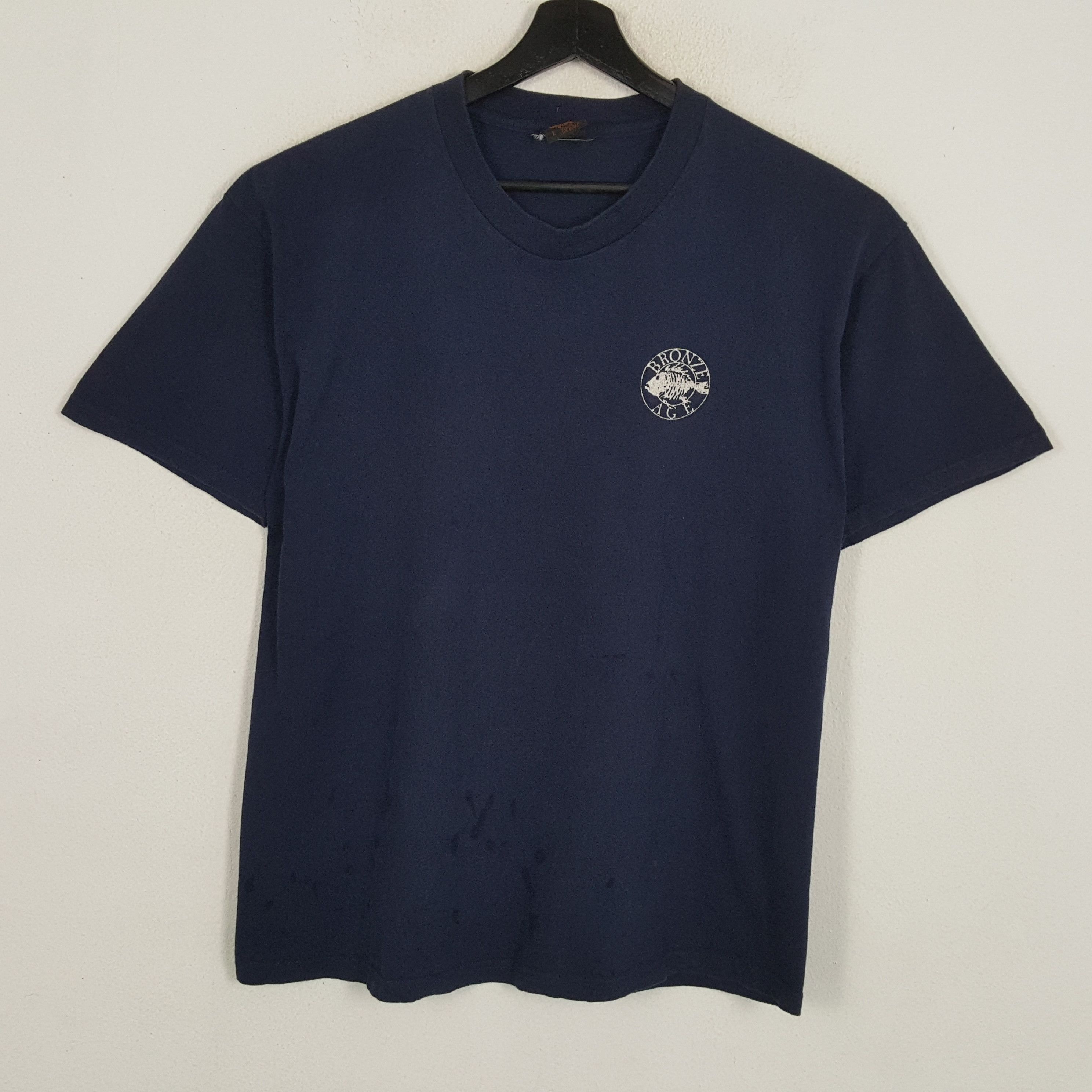Vintage BRONZE AGE Surfing Style Back Print Design Tshirt Size US M / EU 48-50 / 2 - 3 Thumbnail