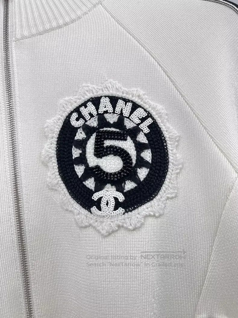 Chanel Chanel 23C Heavy Industry Nail Bead Badge Baseball Jacket Size XS / US 0-2 / IT 36-38 - 2 Thumbnail