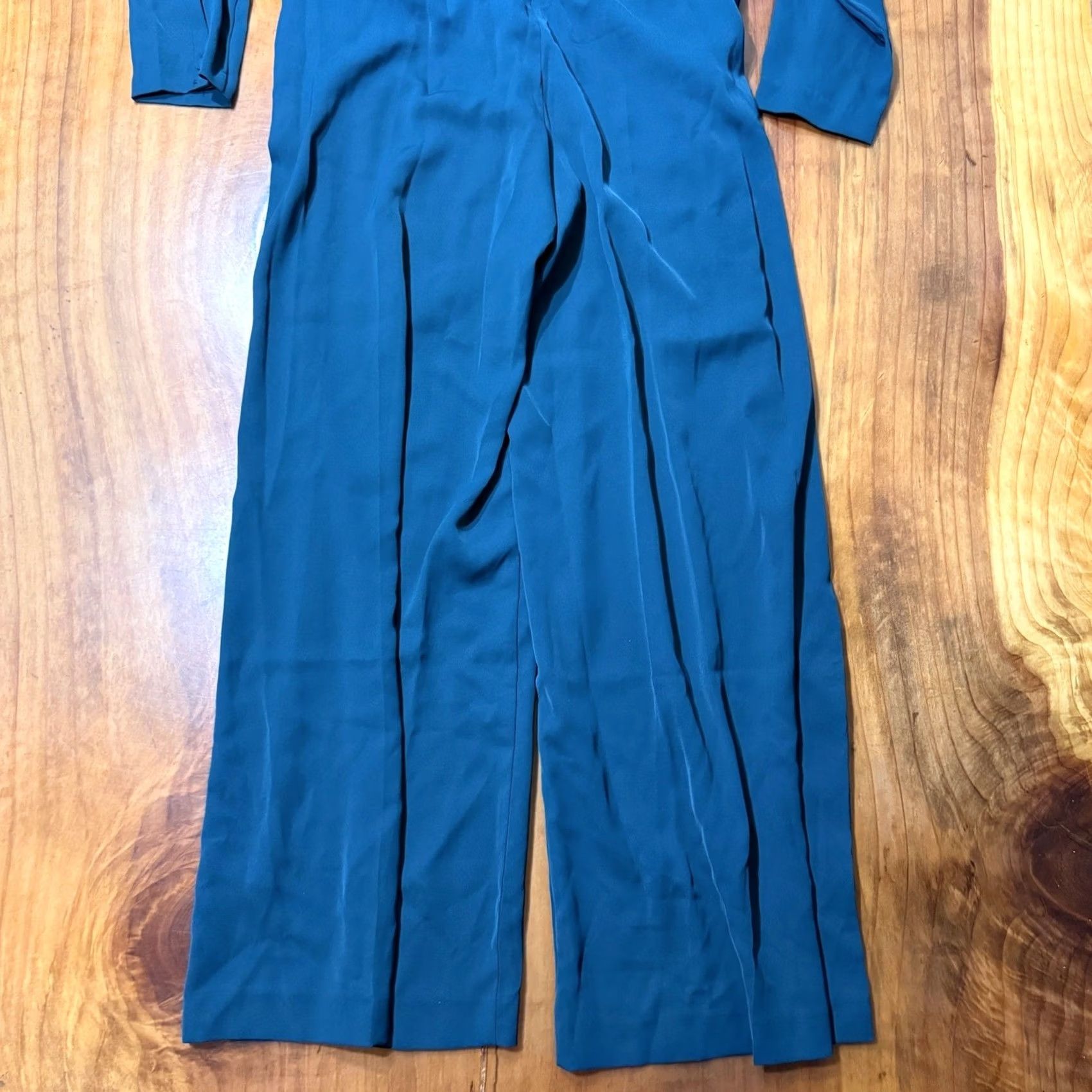 Banana Republic New Banana Republic Jumpsuit Womens Medium Teal Blue Wide leg V neck L/S G3-12 Size 32" / US 10 / IT 46 - 8 Thumbnail