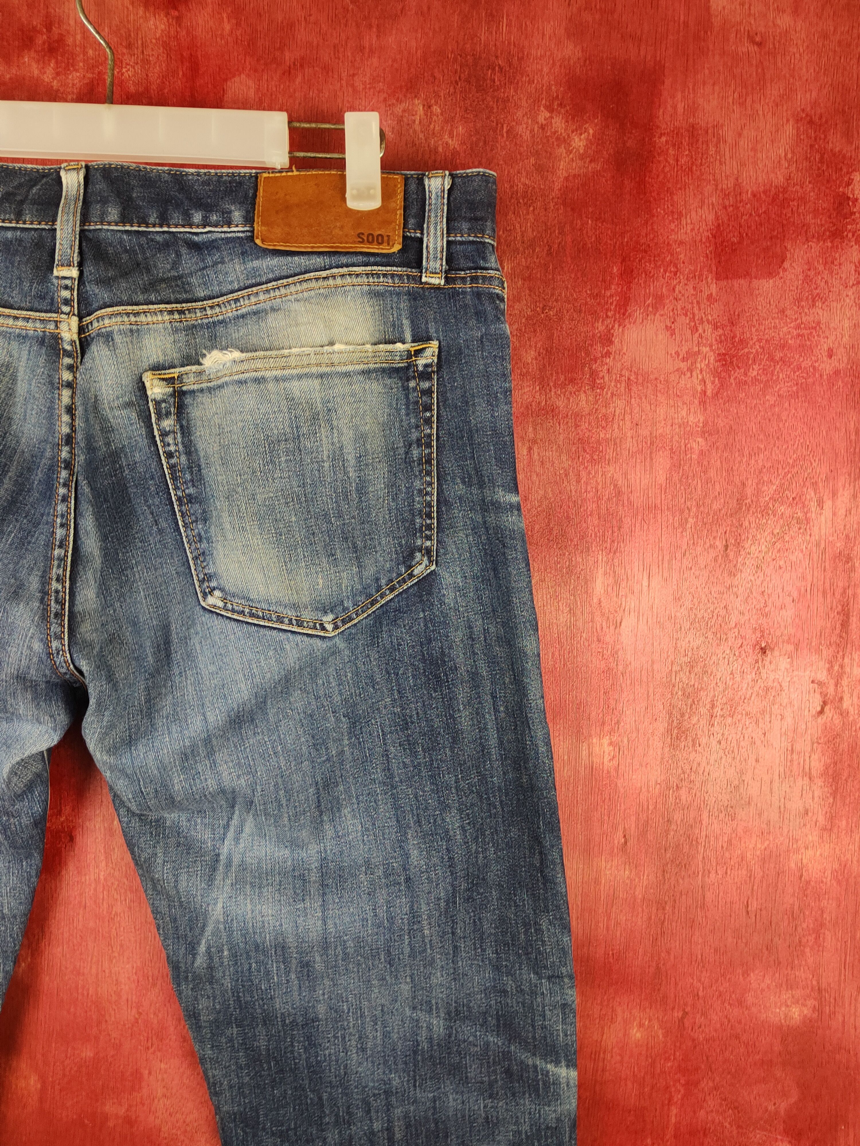 Japanese Brand Uniqlo Dark Blue Distressed ripped faded Denim #S1546 Size US 35 - 10 Thumbnail
