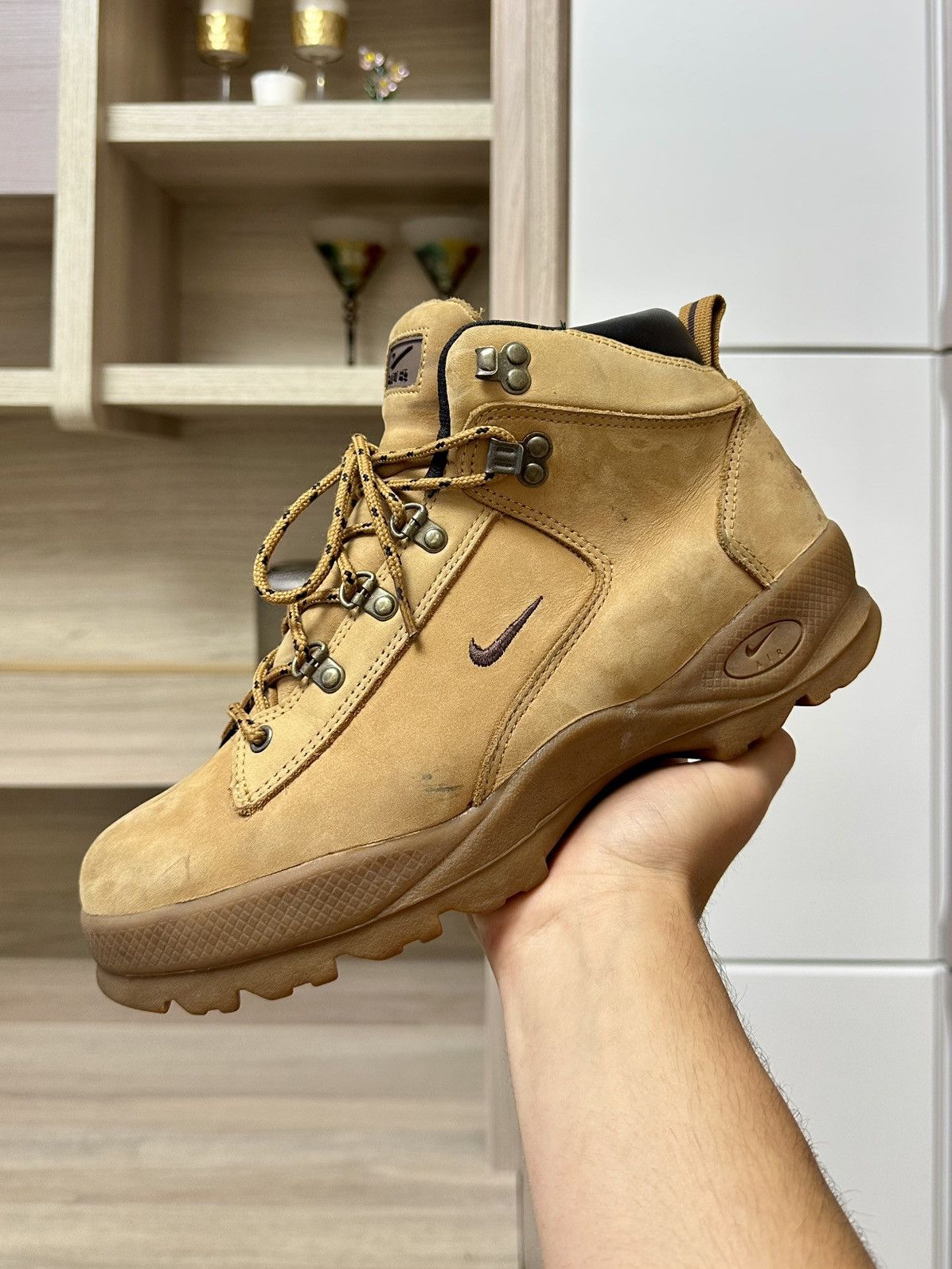 Nike ACG Nike ACG Brown Suede Leather Trail Hiking Boots Shoes Mens Size US 9.5 / EU 42-43 - 1 Thumbnail