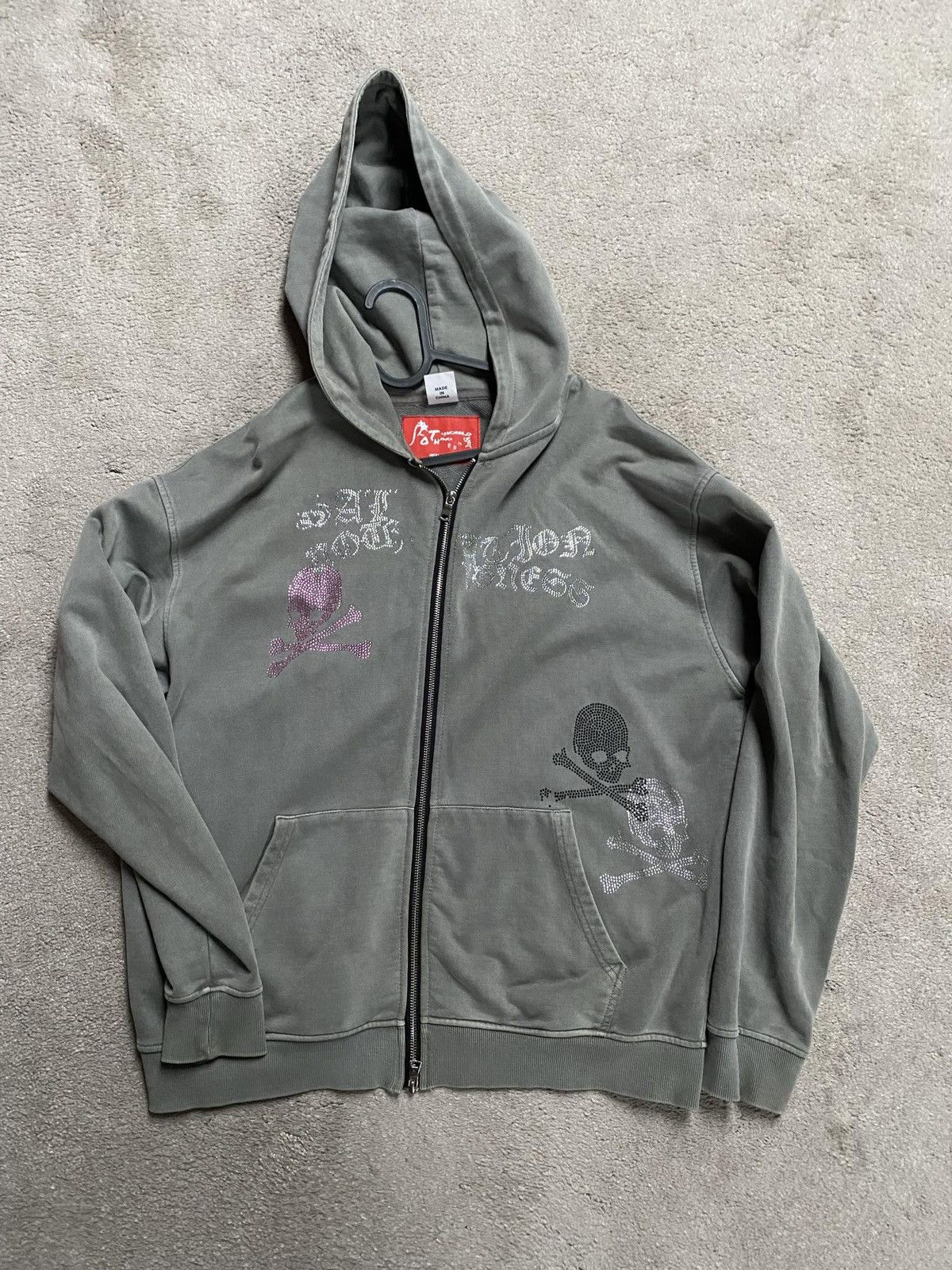 Other Grey zip up with skulls rhinestones Size US L / EU 52-54 / 3 - 1 Thumbnail