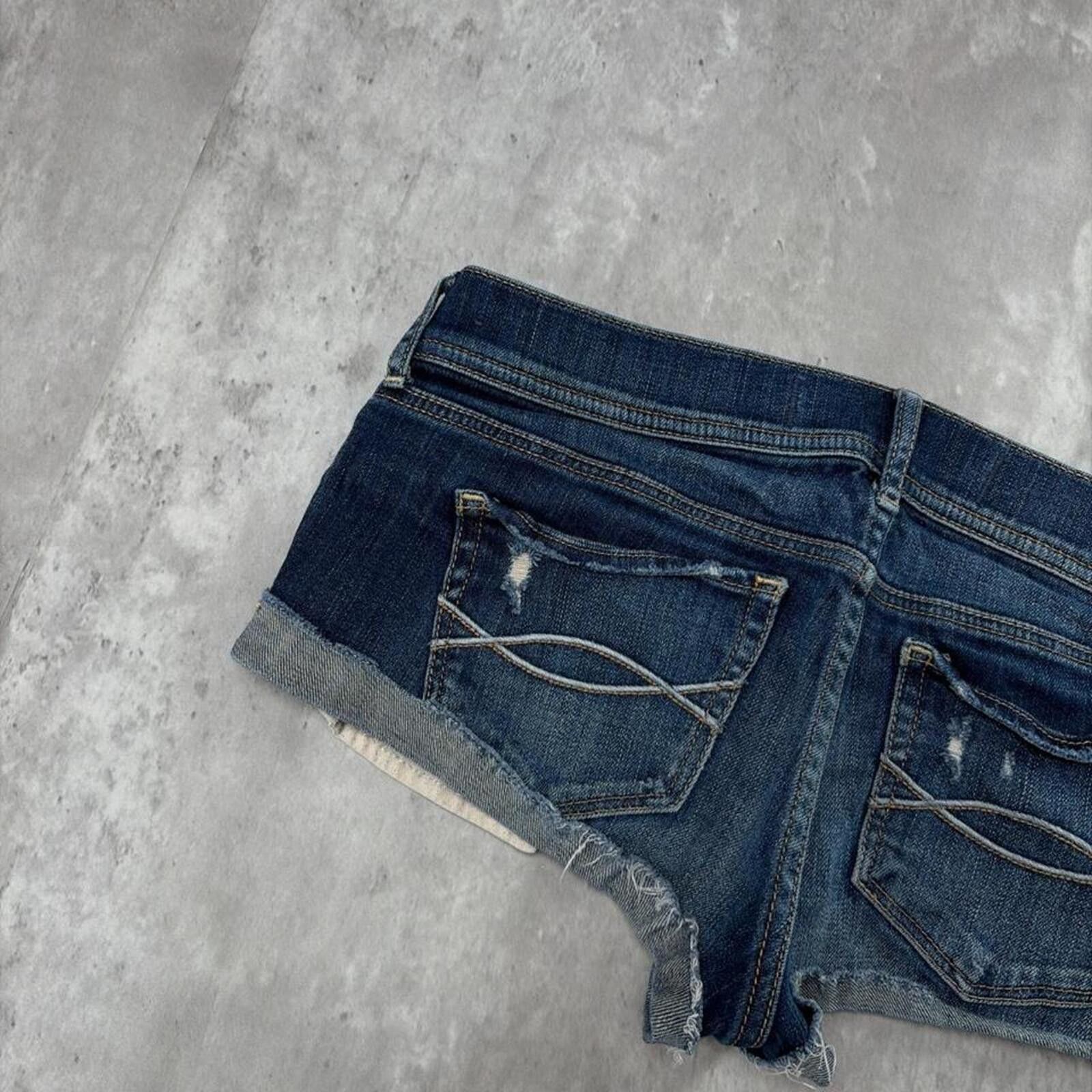 Abercrombie & Fitch Y2K Dark Wash Abercrombie & Fitch Grunge Mini Denim Shorts Size 26" / US 2 / IT 38 - 4 Thumbnail