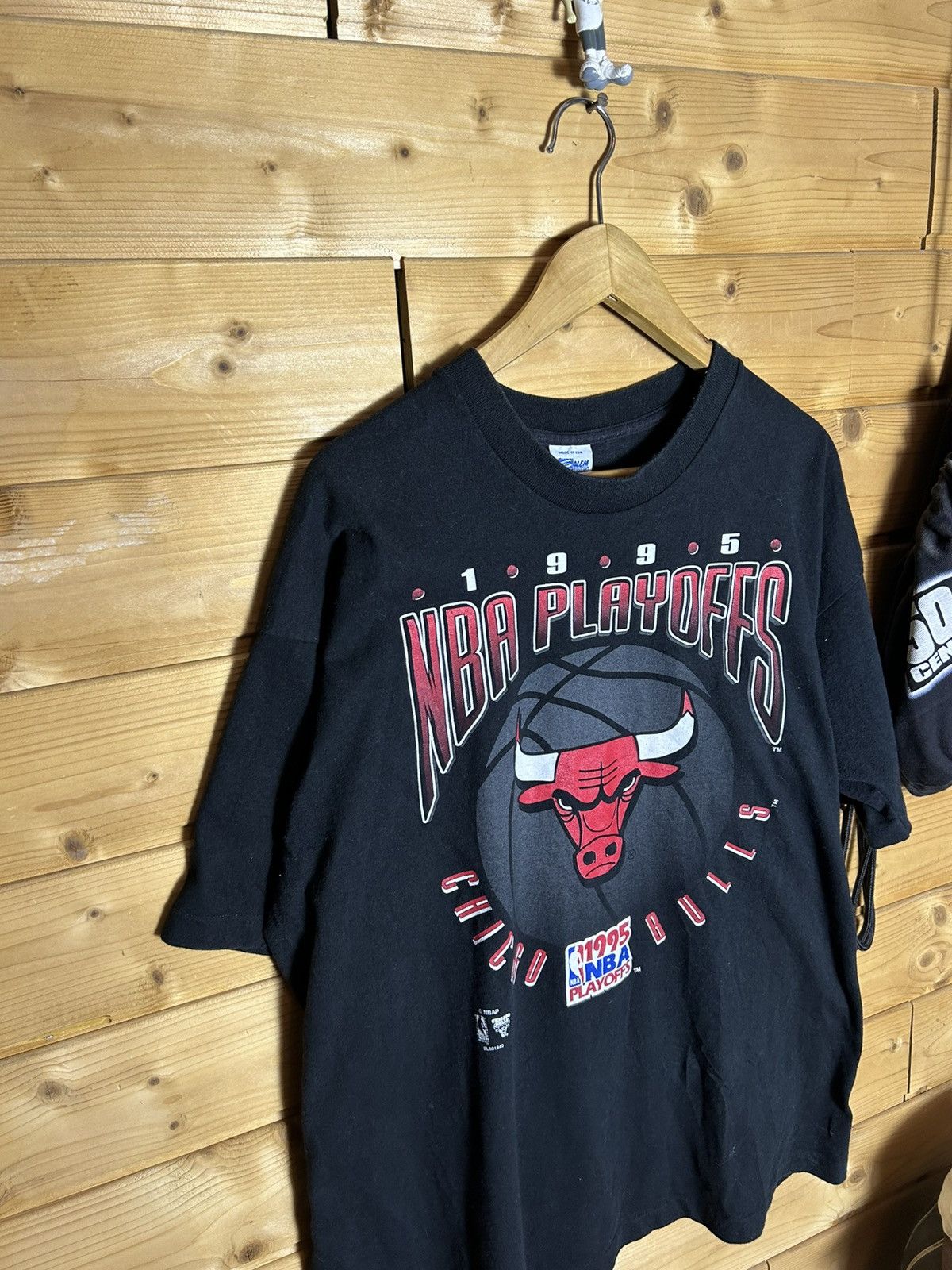 NBA Vintage 1995 Chicago Bulls single stitch t shirt Size US XL / EU 56 / 4 - 1 Thumbnail