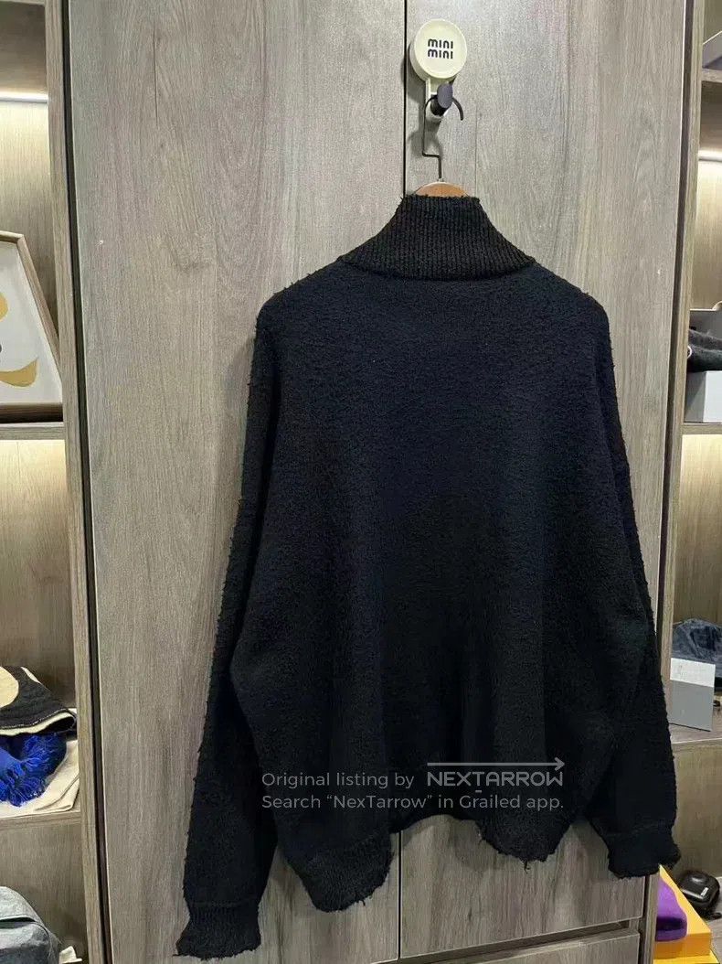 Balenciaga Balenciaga 3xl Sweater Size US M / EU 48-50 / 2 - 6 Thumbnail