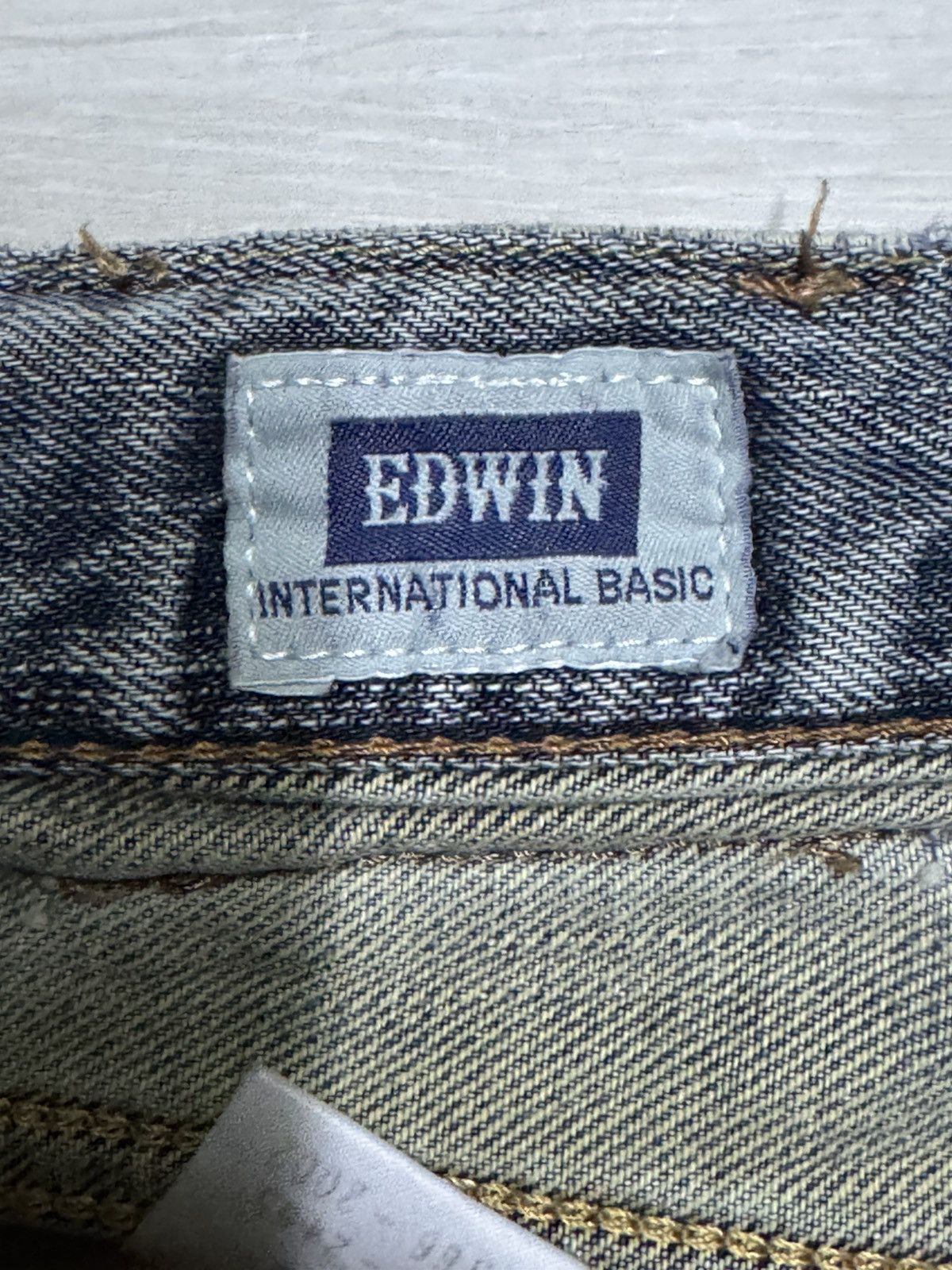 Edwin Vintage Edwin 403 Denim Distressed Loose Jeans Size US 32 / EU 48 - 17 Thumbnail