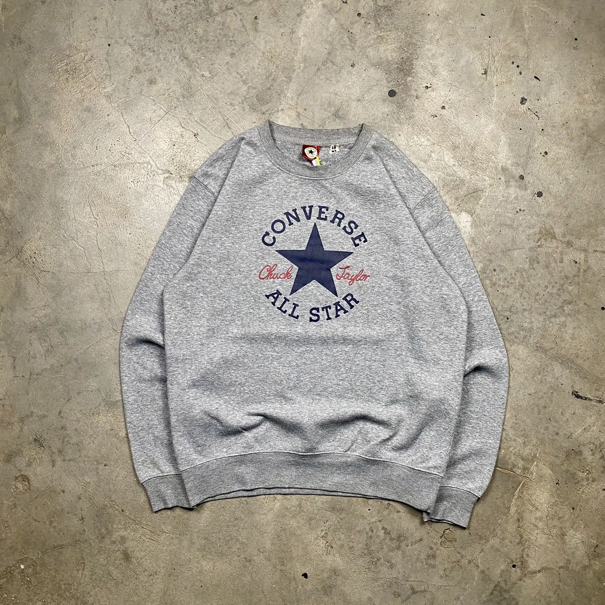 Converse × Vintage OG y2k Converse Chuck Taylor Crewneck Size US M / EU 48-50 / 2 - 1 Thumbnail