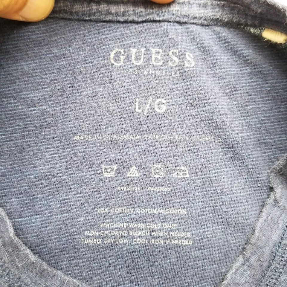 Guess Guess Shirt Mens Large Blue Short Sleeve Casual Button Up Size US L / EU 52-54 / 3 - 6 Thumbnail