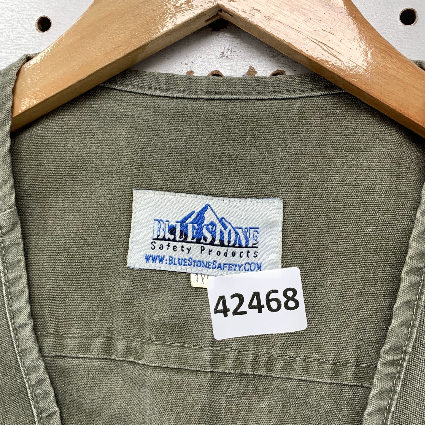Olive Blue Stone Mens Olive Green Vest Large Sleeveless Zipper Pockets Shirt Size US XXL / EU 58 / 5 - 2 Thumbnail