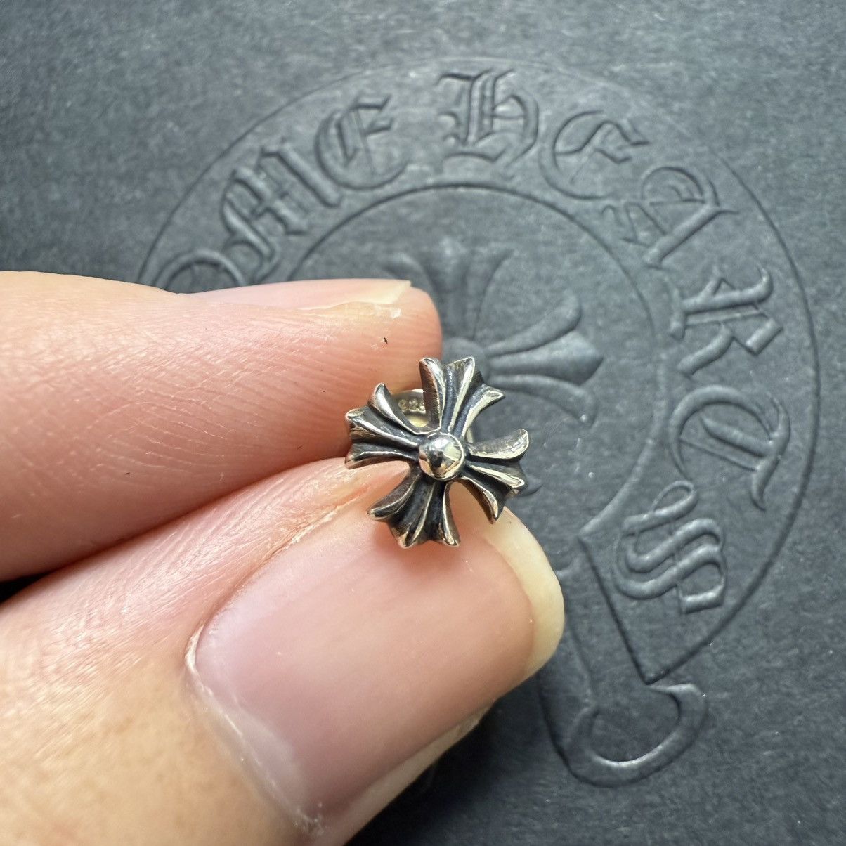 Chrome Hearts Chrome Hearts Cross Earring Size ONE SIZE - 7 Thumbnail