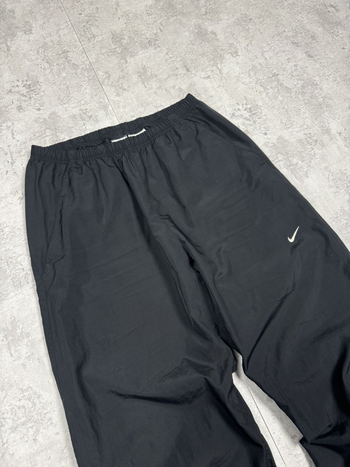 Nike Vintage Nike Y2K Track Pants Sportswear Size L Size US 34 / EU 50 - 5 Thumbnail