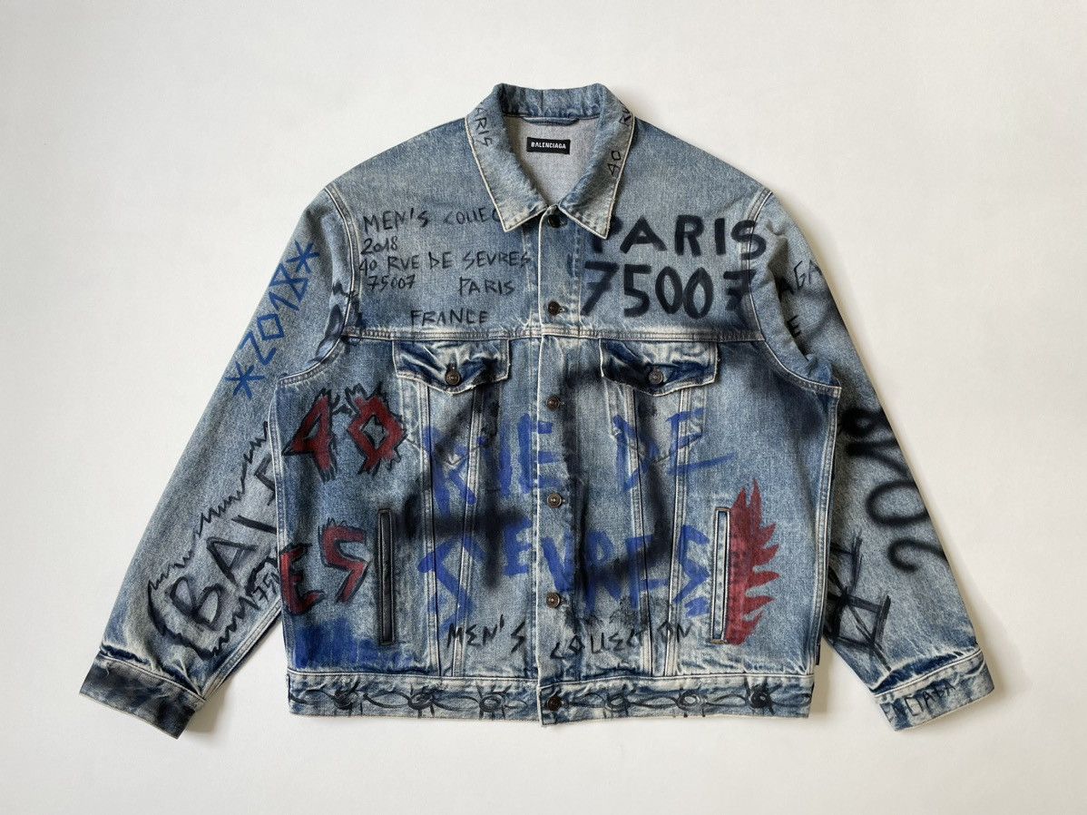 Balenciaga 2018 ‘Grafitti’ Denim Jacket Size US M / EU 48-50 / 2 - 1 Thumbnail