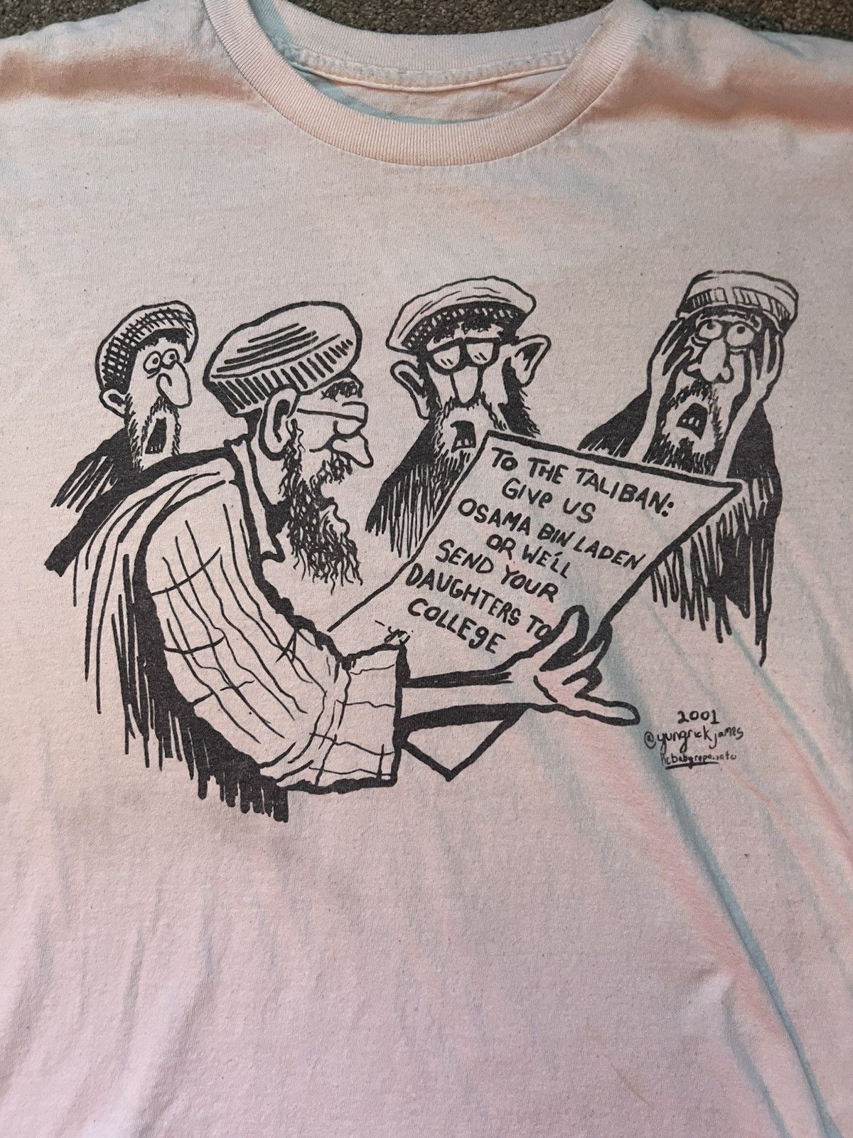 Vintage Funny Vintage Y2K Cartoon Tee Size US XL / EU 56 / 4 - 2 Thumbnail