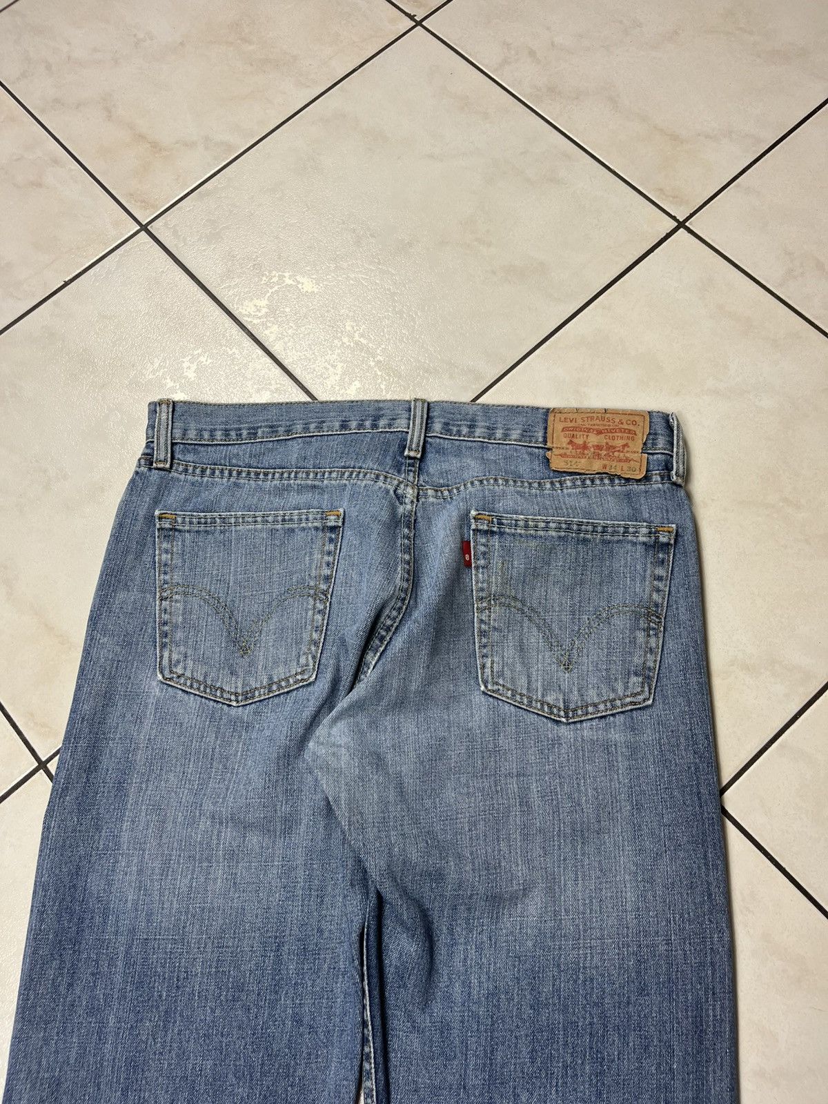Levi's × Vintage Vintage Levi’s 514 slim straight distressed jeans y2k pants Size US 34 / EU 50 - 14 Thumbnail