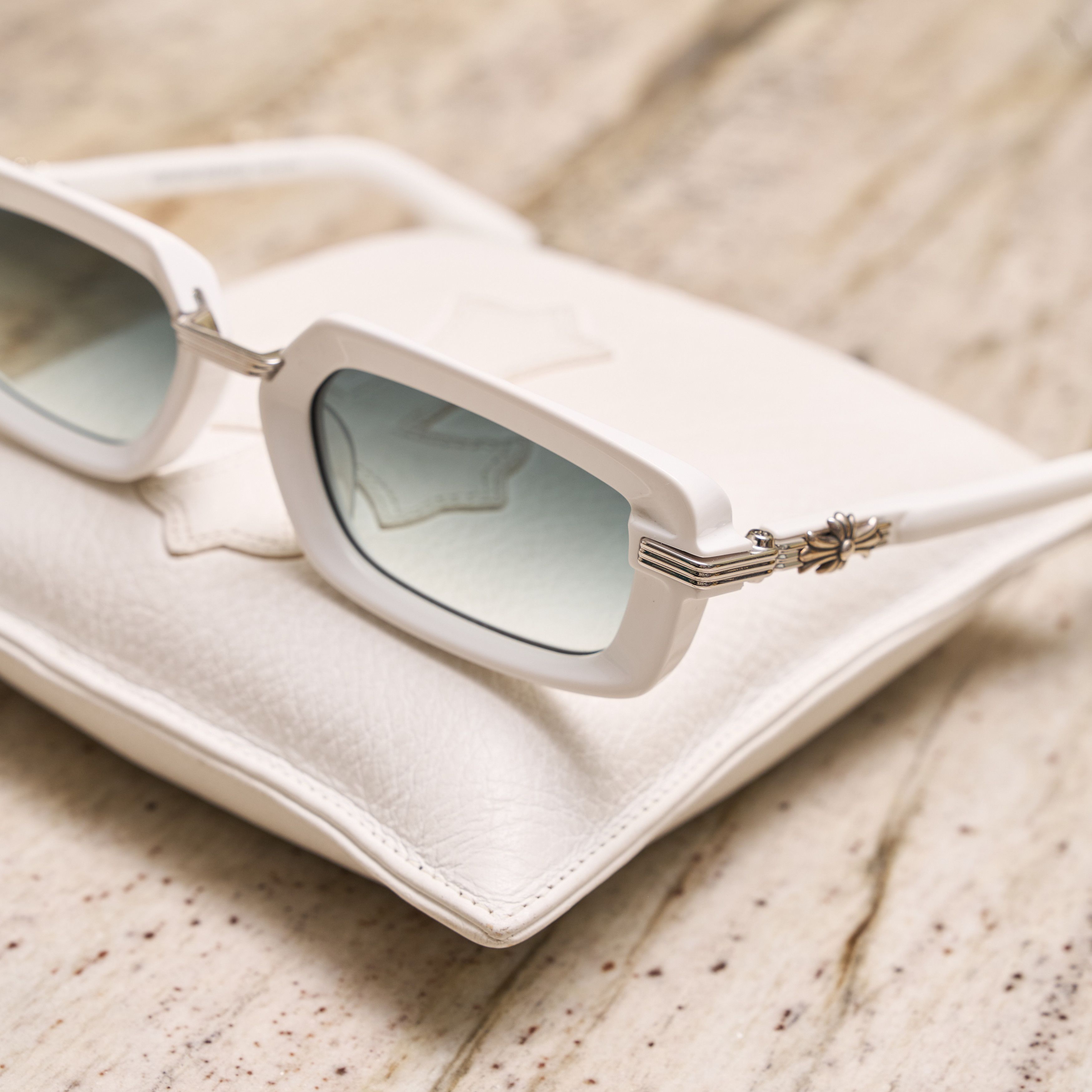 Chrome Hearts CHROME HEARTS ASSTRAVAGANT WT Size ONE SIZE - 3 Thumbnail
