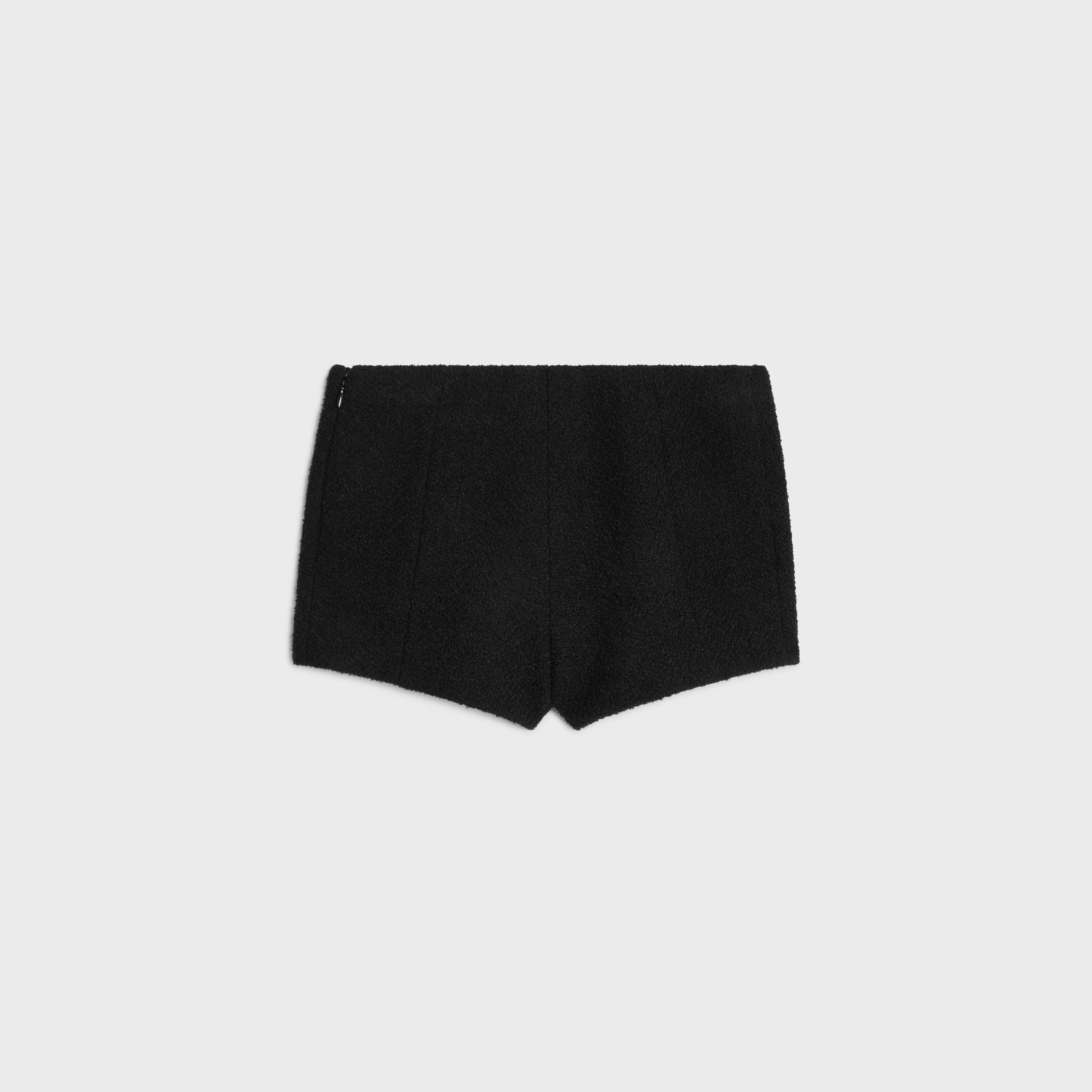Celine o1y0725 Short in Black Size 28" / US 6 / IT 42 - 2 Thumbnail