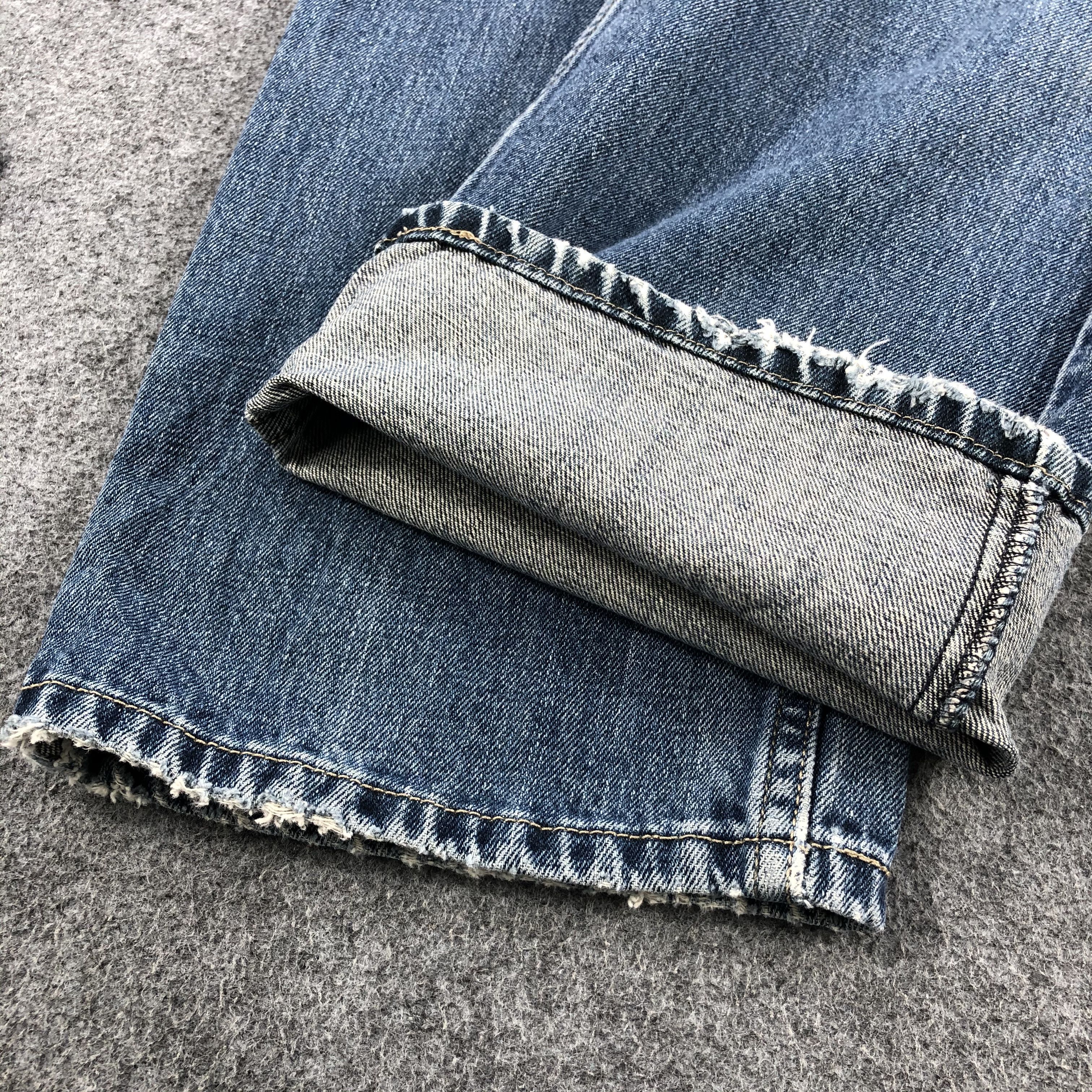 Levi's × Vintage Vintage Blue Wash Levis 514 Jeans-JM1173 Size US 35 - 7 Thumbnail