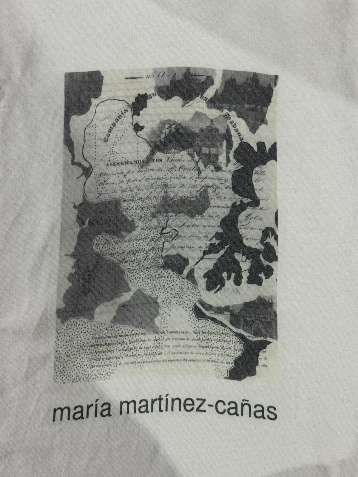 Vintage Vintage 90sMaría Martinez-Cañas Dislocations Finland Art Tee Size US L / EU 52-54 / 3 - 7 Thumbnail
