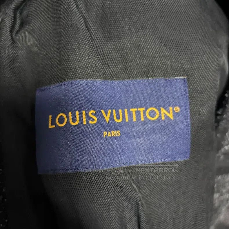 Louis Vuitton Louis Vuitton 25 Newest Black Full Print Crew Neck Single Size US M / EU 48-50 / 2 - 2 Thumbnail