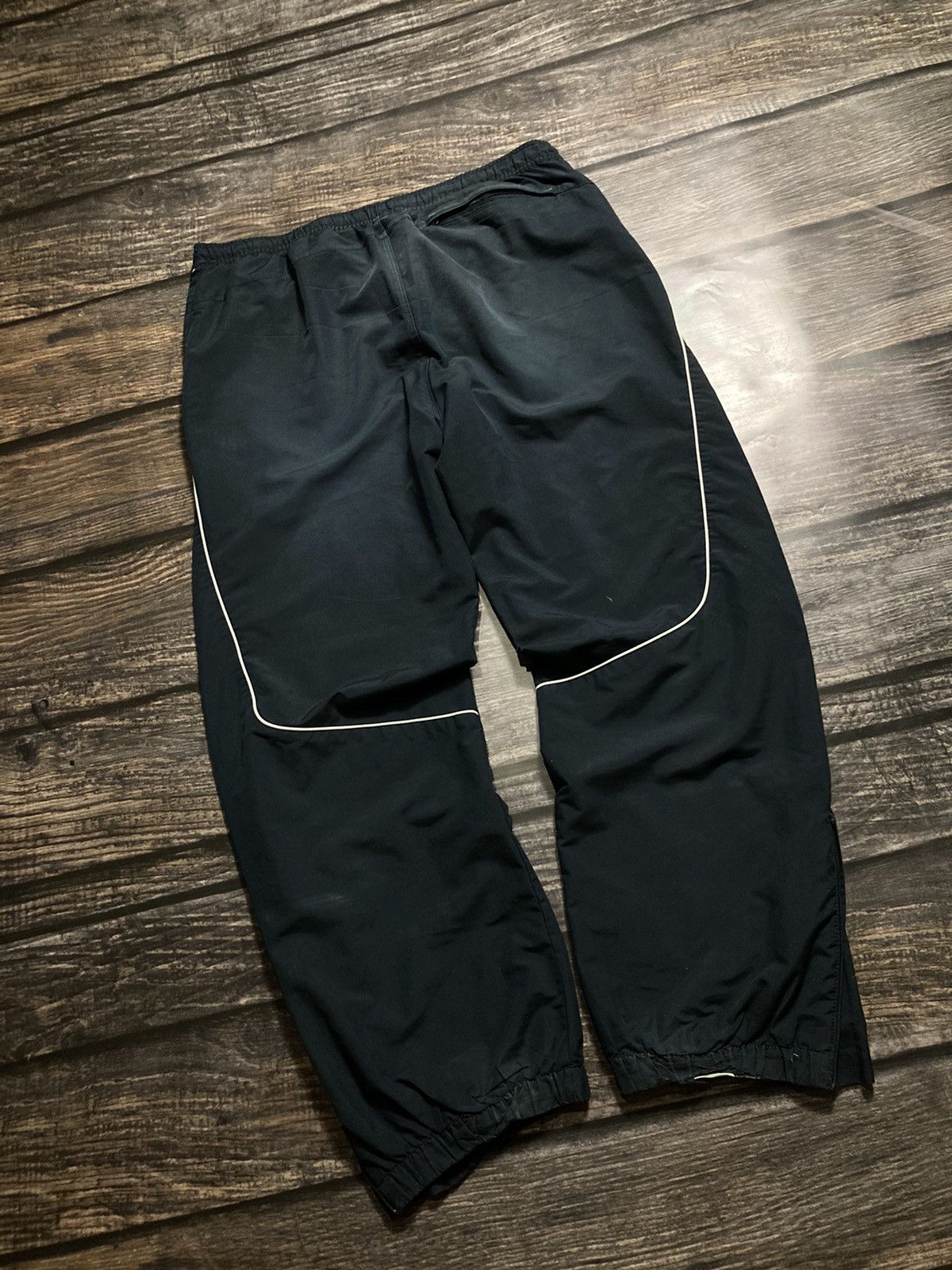Nike Nike nylon pants XL size Size US 34 / EU 50 - 7 Thumbnail