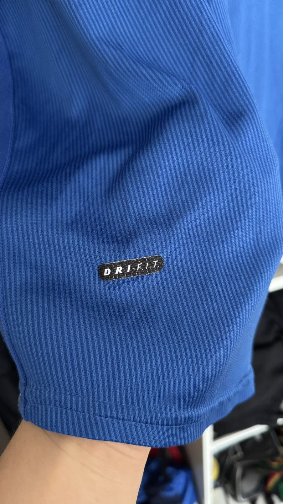 Vintage Italy Jersey Vieri 21 vintage Size US M / EU 48-50 / 2 - 7 Thumbnail
