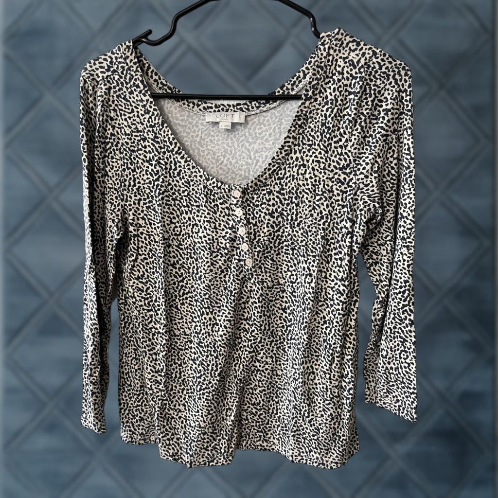 Loft LOFT Cheetah Print Pajama Set - Women's Size Small 3/4 Sleeve Henley Top & Shorts - Brown Animal Print Size S / US 4 / IT 40 - 1 Thumbnail