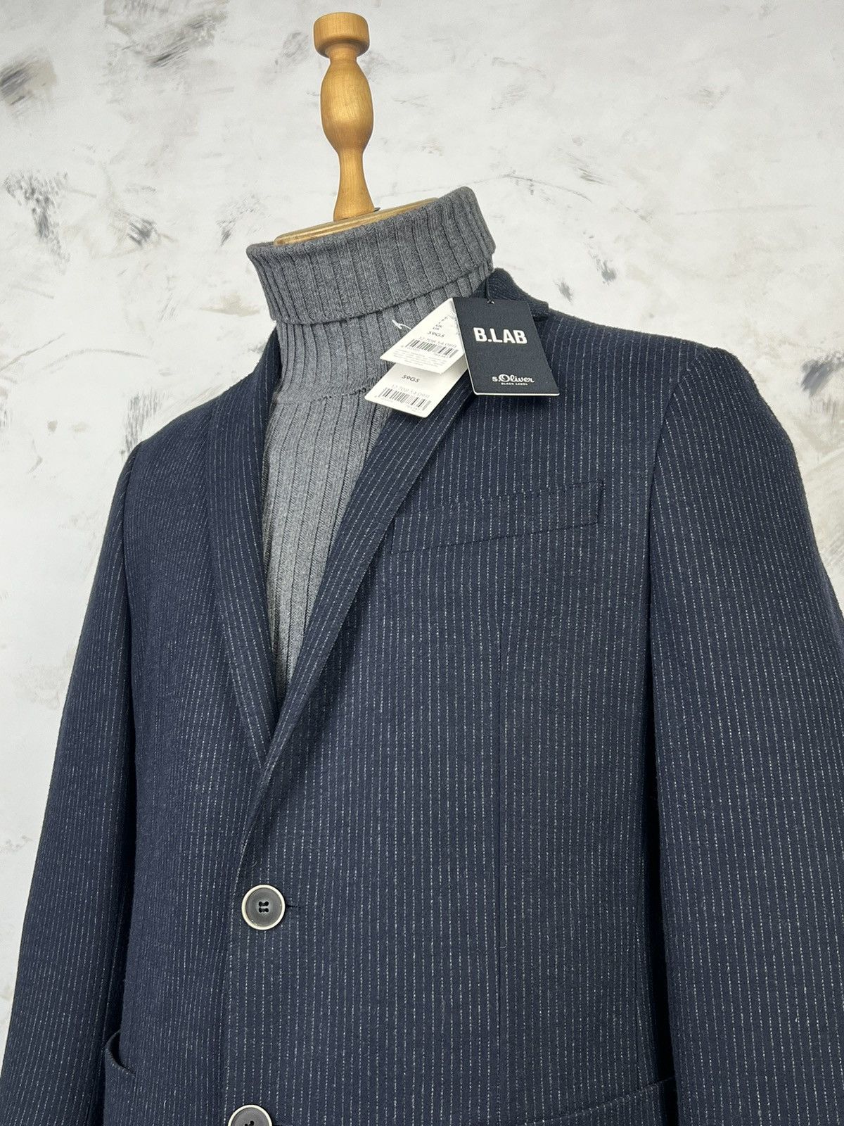 s.Oliver s.Oliver Black Label Pinstripe Blazer Jacket Size S - M 38R Size 40R - 2 Thumbnail