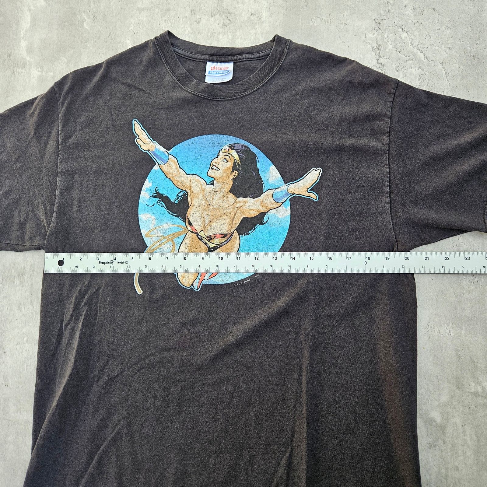 Hanes Vintage Wonder Women DC T shirt Size XL Graphitti Designs Size US XL / EU 56 / 4 - 6 Thumbnail