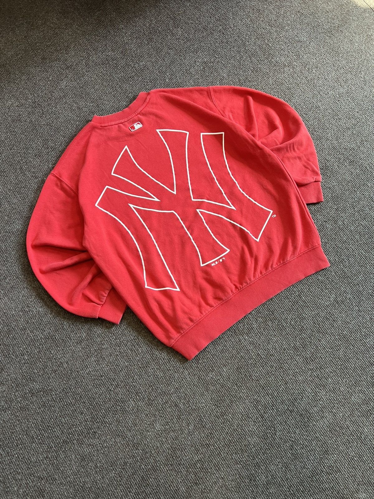 MLB Sweater NY MLB Size US L / EU 52-54 / 3 - 1 Thumbnail