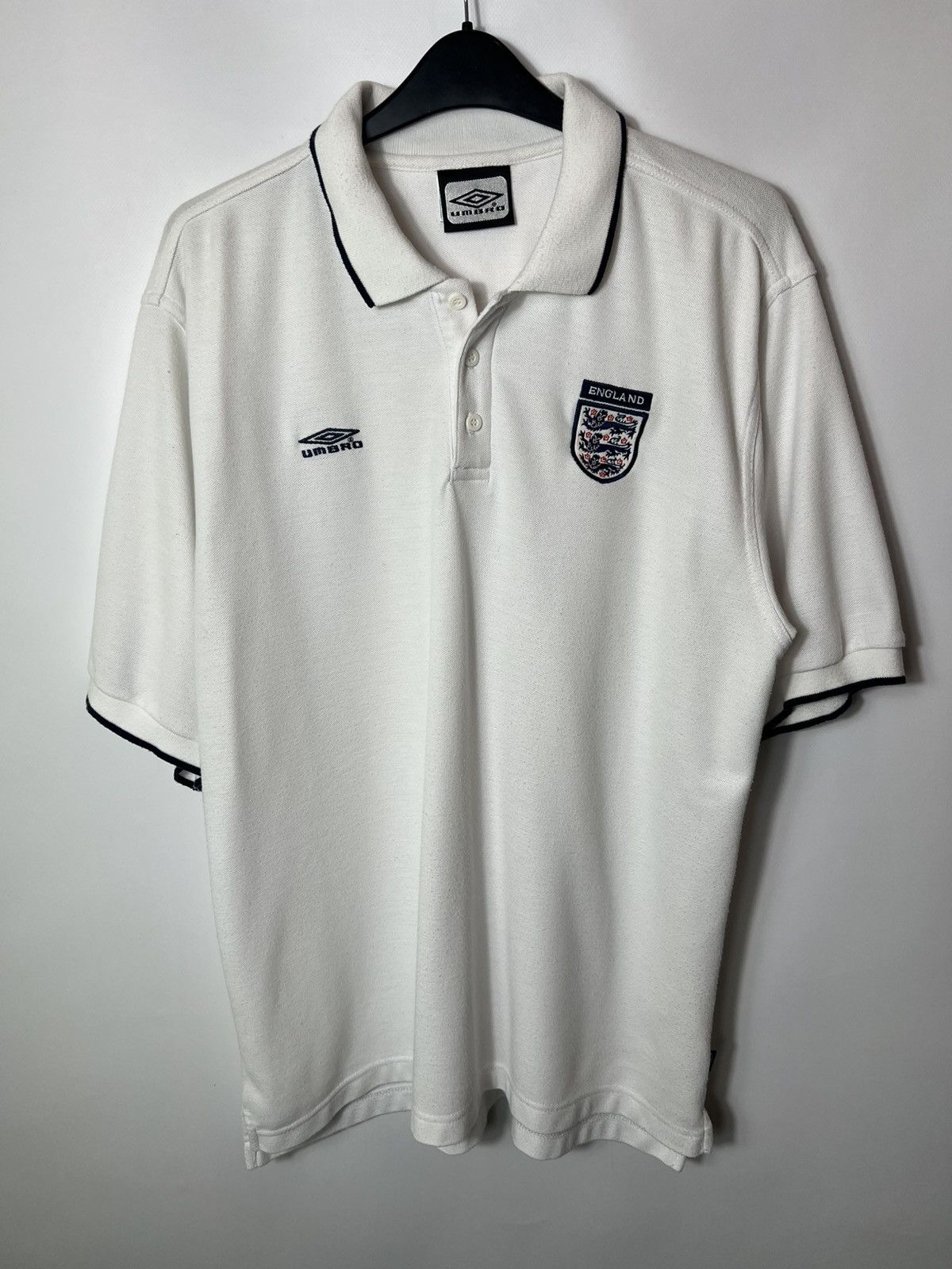 Umbro Vintage soccer football Umbro England T-shirt Jersey Size US XL / EU 56 / 4 - 1 Thumbnail