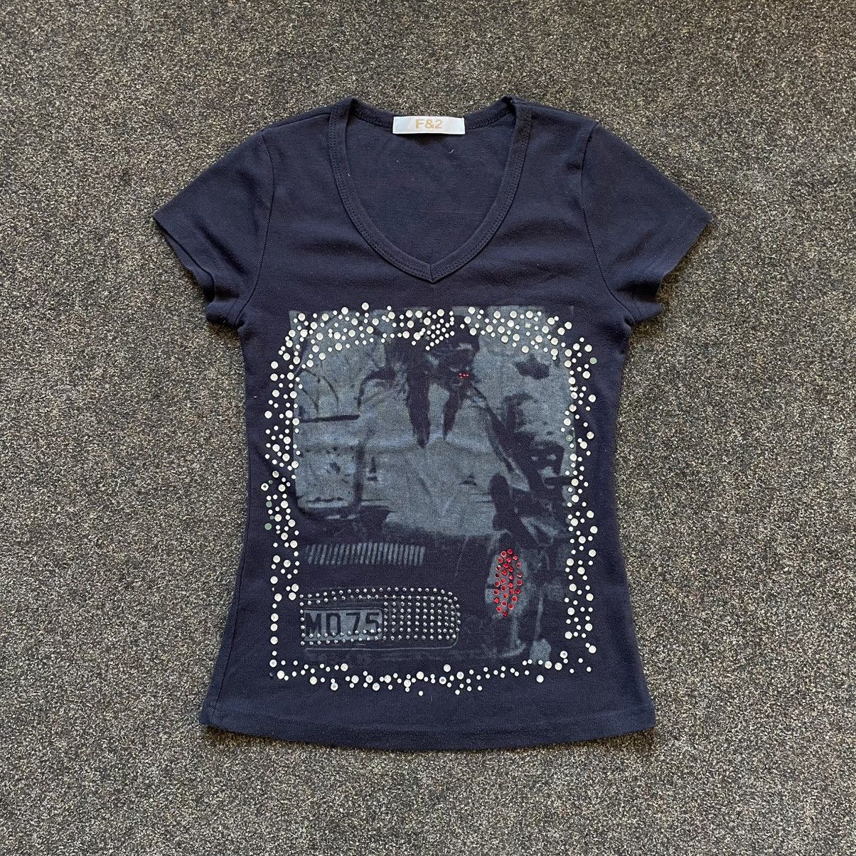 Vintage Vintage Y2K Graphic Tee Rhinestone Studded Streetwear Boxy M Size M / US 6-8 / IT 42-44 - 1 Thumbnail