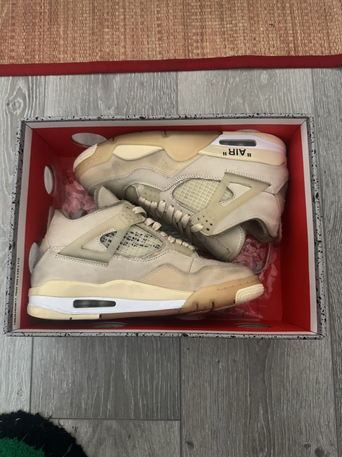 Jordan Brand × Off-White Air Jordan 4 Retro Off-White Sail US 6M/7.5W Used Size US 6 / EU 39 - 2 Thumbnail