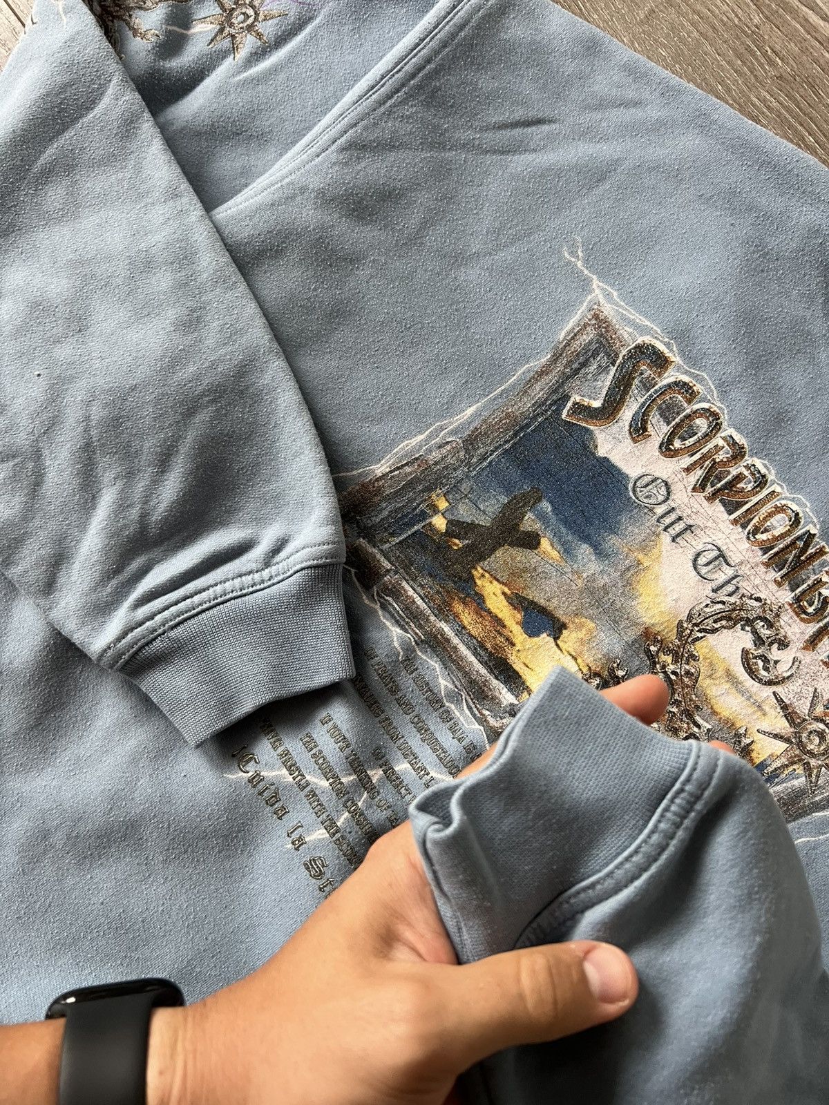 Vintage Vintage Y2K Scorpion Bay Overprint Blue American Sweatshirt Size US M / EU 48-50 / 2 - 15 Thumbnail