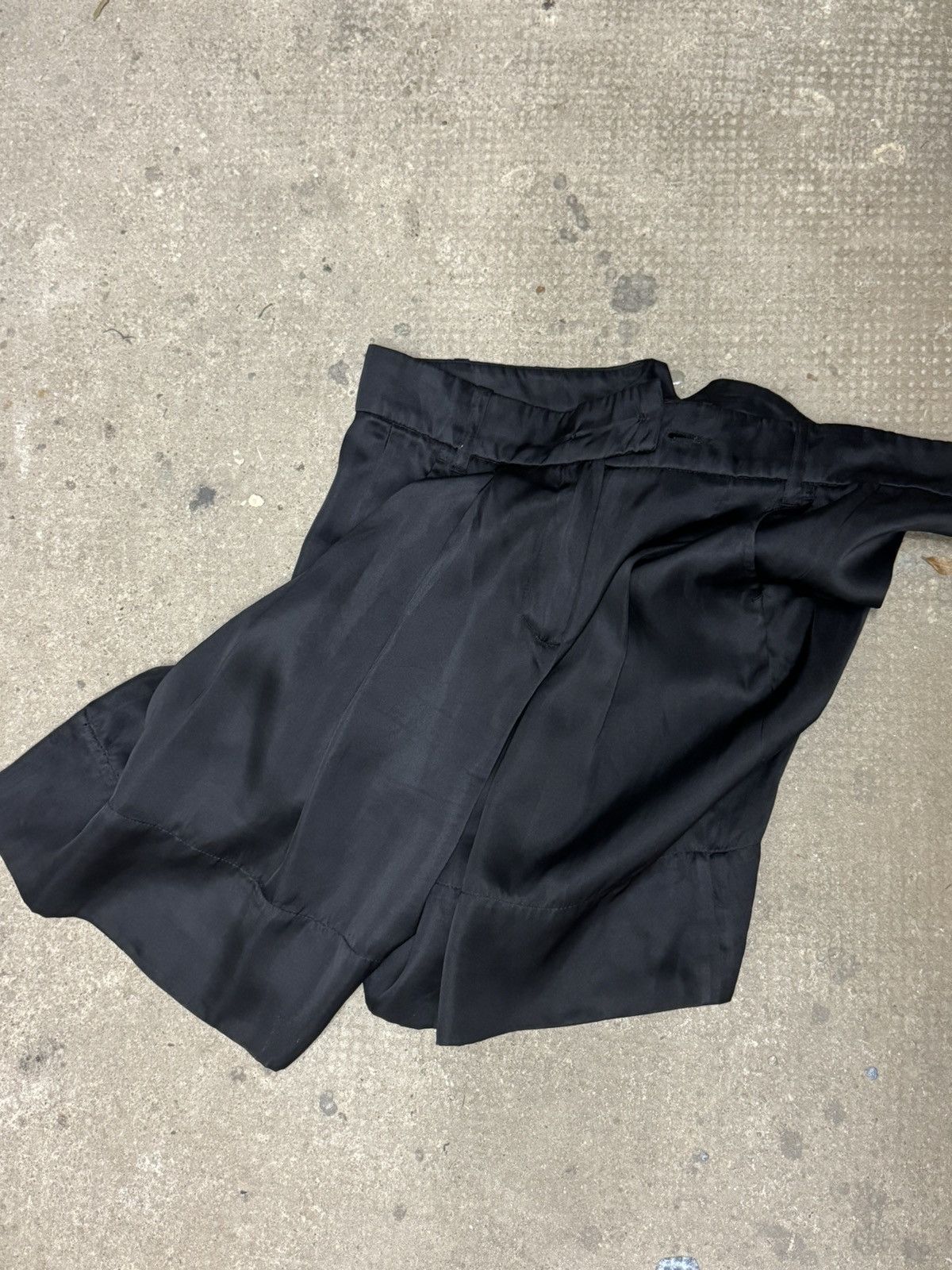 Ann Demeulemeester Ann Demeulemeester SS2004 Silk Shorts Size US 30 / EU 46 - 3 Thumbnail