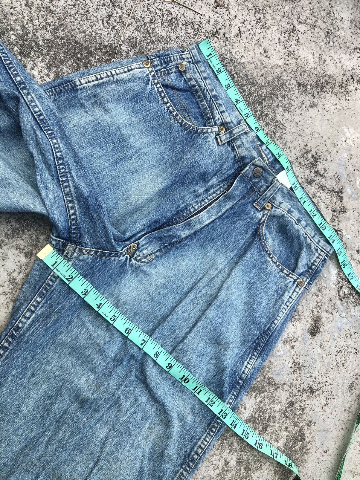 Hypebeast BAGGY⚡️⚡️VINTAGE TREVOR BUCKLE BACK DENIM Size US 29 - 8 Thumbnail